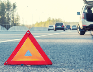 Tips for Staying Safe if You Experience Vehicle Trouble on the Highway